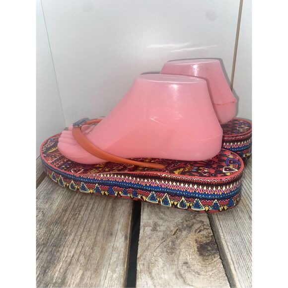 Sakroots Platform Flip Flops Women’s Size 8 Peace Sign Print Sandals Summer Shoe - Picture 4 of 8